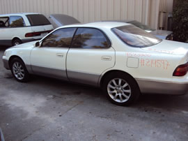 1995 LEXUS ES300 MODEL 4 DOOR SEDAN 3.0L V6 AT 2WD COLOR WHITE Z14597