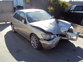 2004 LEXUS IS 300 4 DOOR SEDAN 3.0L IN LINE 6 AT/MT RWD COLOR GOLD Z13425