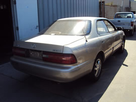 1996 LEXUS ES300 MODEL 4 DOOR SEDAN 3.0L V6 AT 2WD COLOR GOLD Z13485