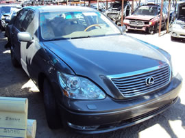 2005 LEXUS LS 430 4DOOR SEDAN ULTRA LUXURY MODEL 4.3L V8 AT RWD COLOR GREEN Z14723