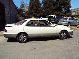 1993 LEXUS ES300 MODEL 4 DOOR SEDAN 3.0L V6 AT 2WD COLOR WHITE Z13517