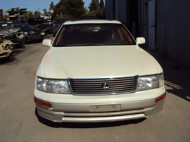 1996 LEXUS LS400 MODEL 4 DOOR SEDAN 4.0L V6 AT 2WD COLOR WHITE Z13529