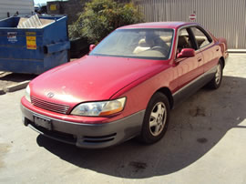 1992 LEXUS ES 300 STD MDL 4 DOOR SEDAN 3.0L V6 AT 2WD COLOR RED Z13534
