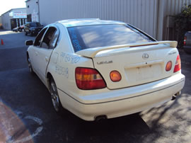 1999 LEXUS 4 DOOR SEDAN GS400 MODEL 4.0L V8 AT RWD COLOR WHITE Z13548