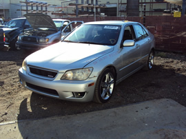 2002 LEXUS IS 300 4 DOOR SEDAN 3.0L MT  RWD COLOR SILVER STK Z12332