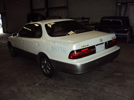 1996 LEXUS ES 300 4 DOOR SEDAN 3.0L V6 AT FWD COLOR WHITE STK Z13366