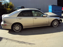 2004 LEXUS IS 300 4 DOOR SEDAN 3.0L IN LINE 6 AT/MT RWD COLOR GOLD Z13425